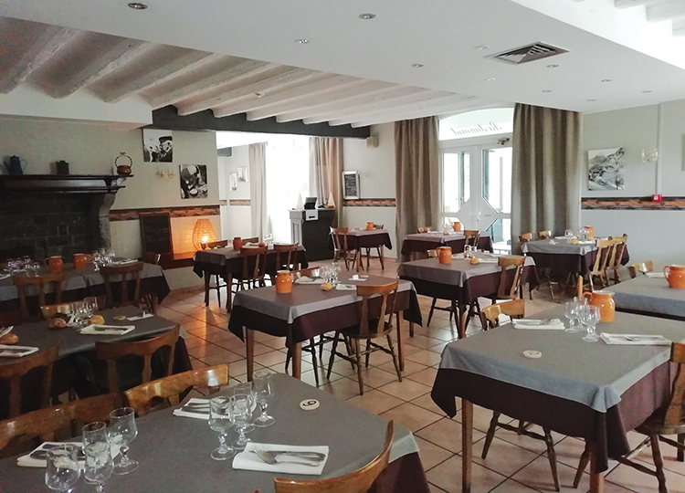 CHEZ PIERRE D'AGOS HÔTEL - RESTAURANT 3 ETOILES